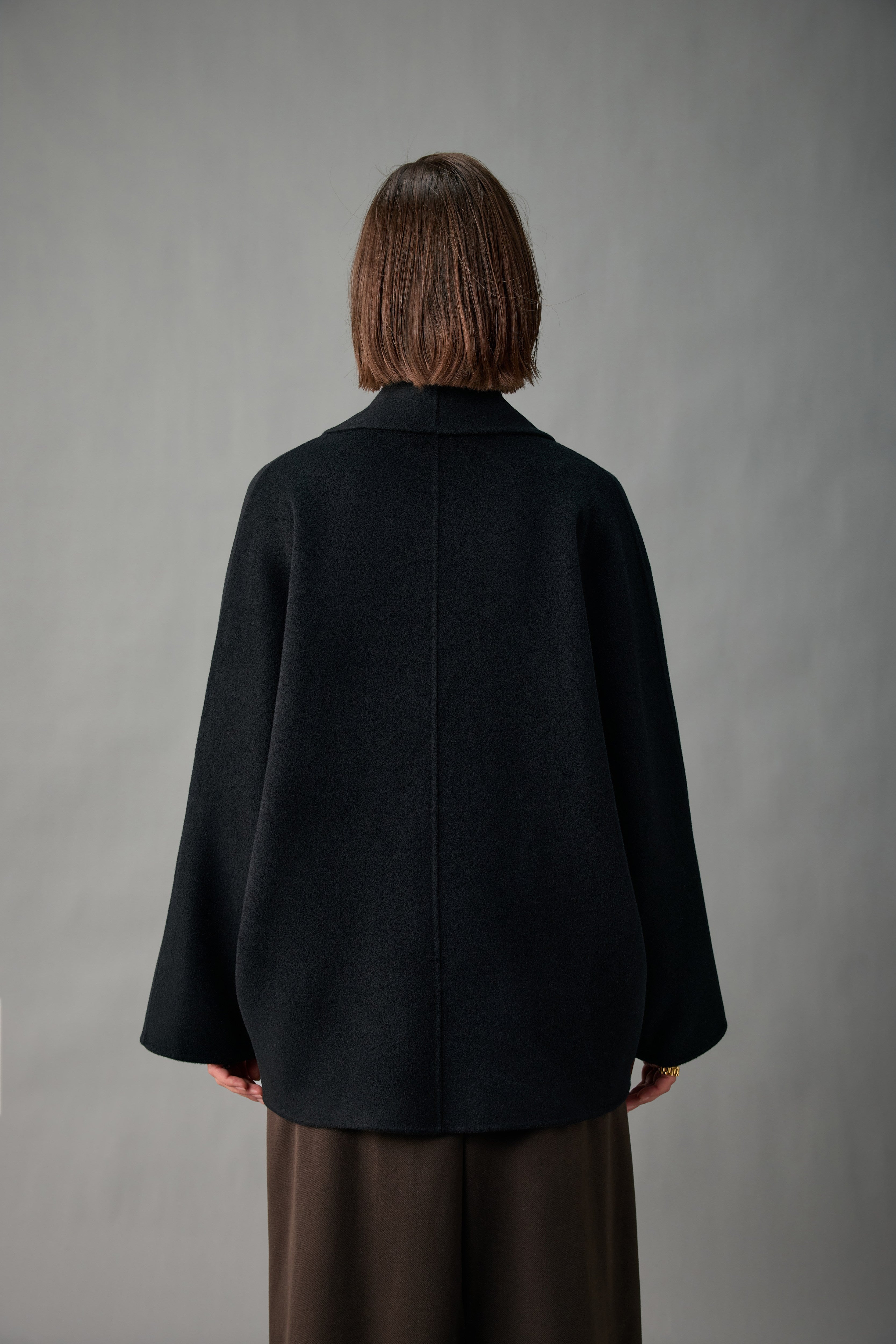 Evelluna Unlined Double-Breasted 100% Cashmere Short Coat