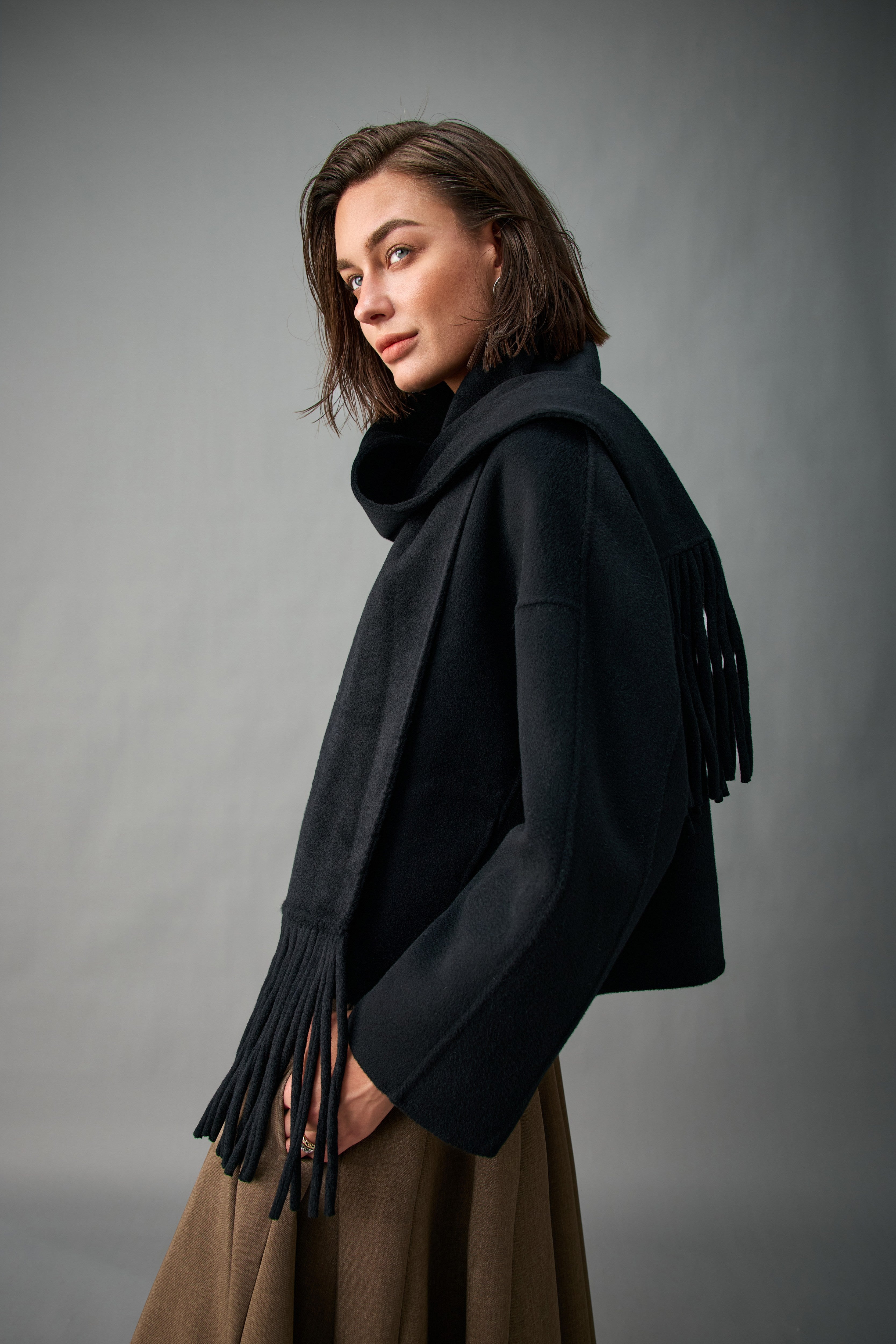 Evelluna Unlined 100% Cashmere Cropped Jacket with Matching Fringed Scarf